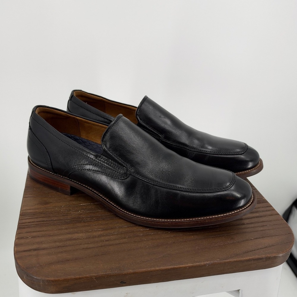 Florsheim Rubano Moc Toe Black Leather Slip-On Loafers Men's 9 NIB